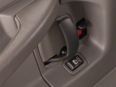 2013 Chevrolet Express Passenger LS